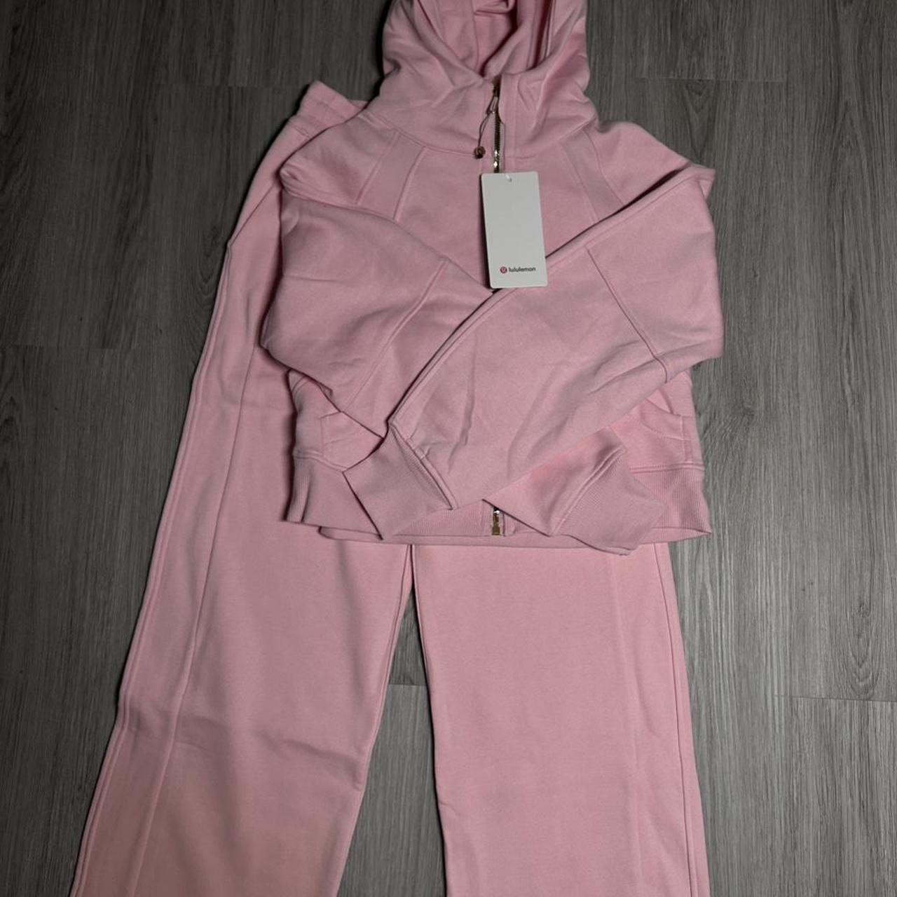 Lululemon Women’s Scuba Set – Pink Edition